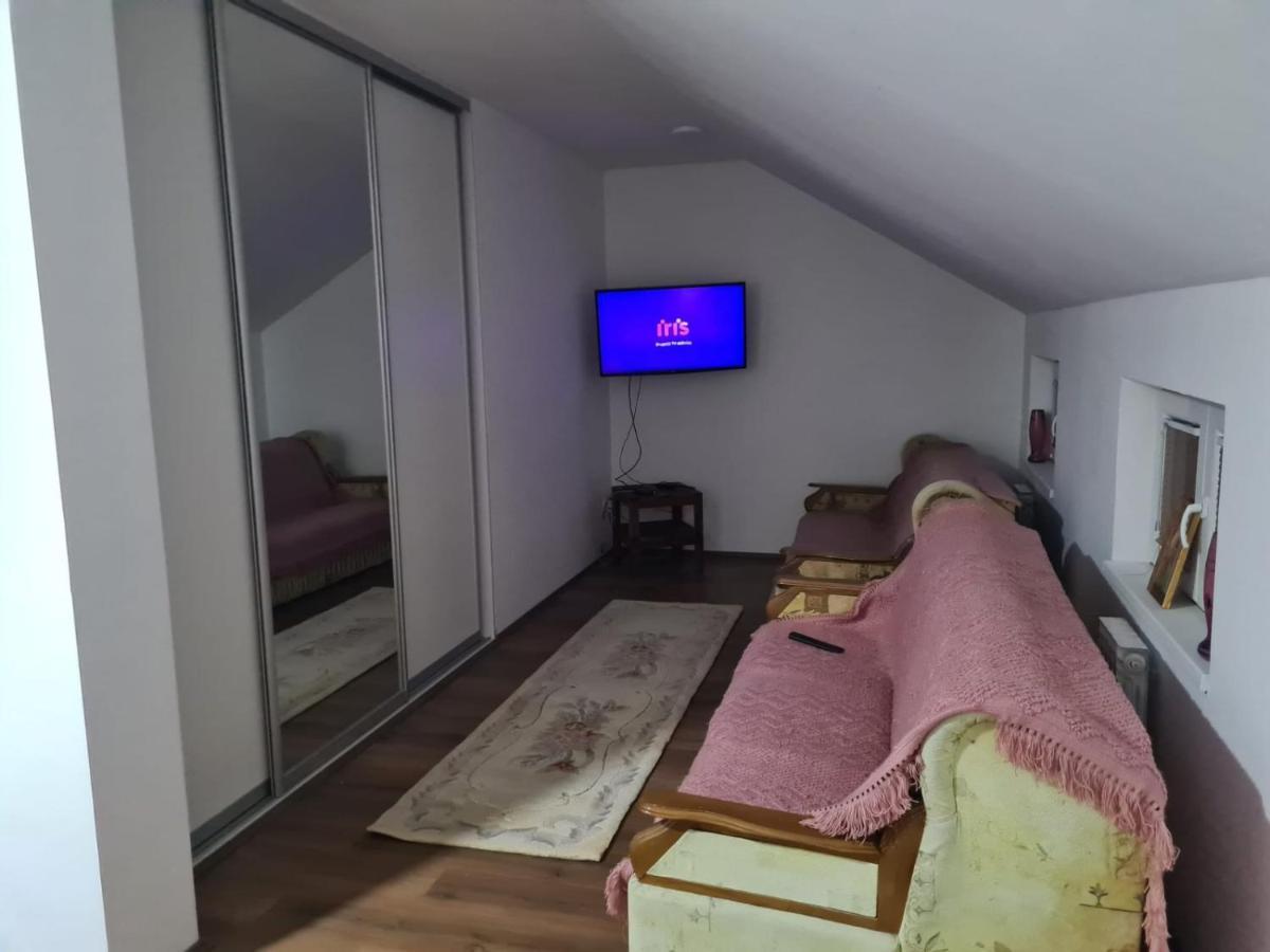 Apartmani Mladenovic Kijevo Extérieur photo